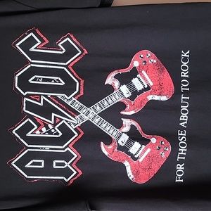 AC/DC shirt NWT